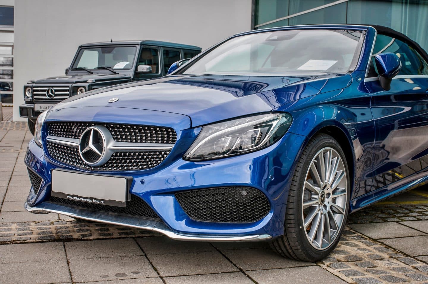 mercedes specialist farnborough