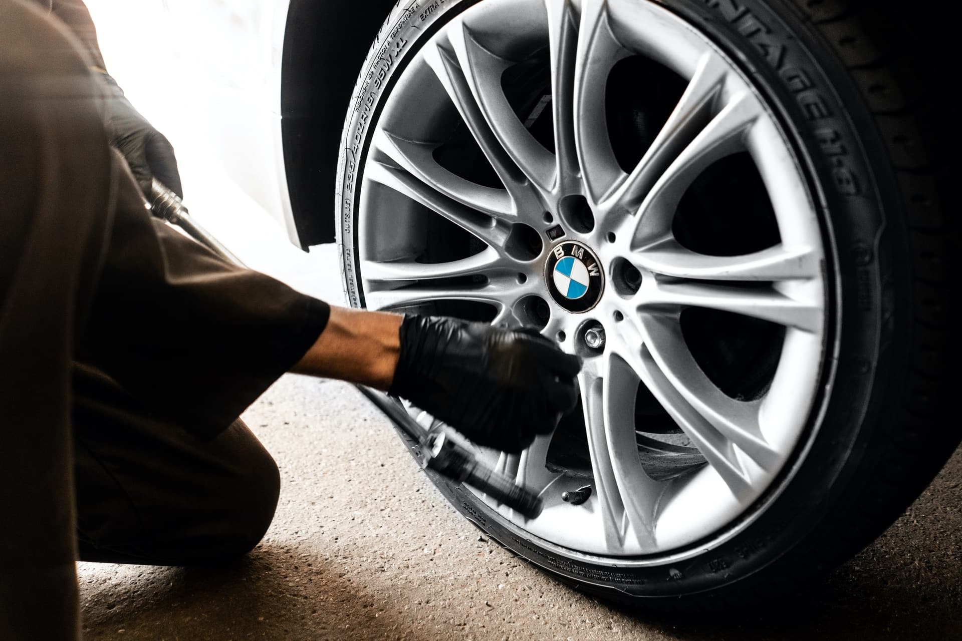 bmw tyres